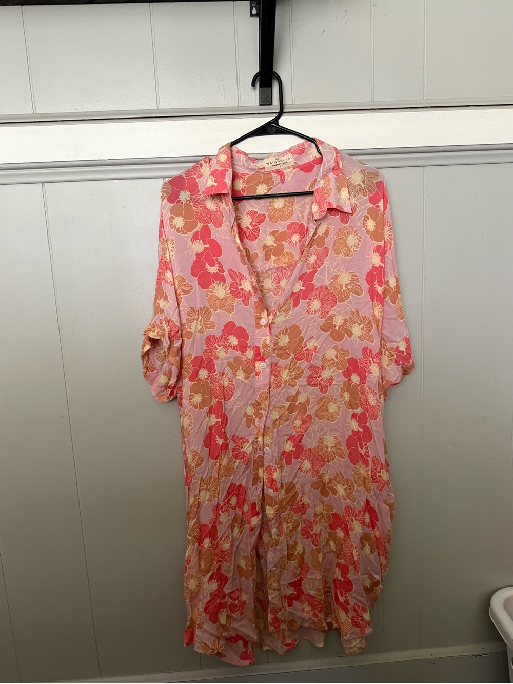 Waiwaolani Midi Button-Front Dress